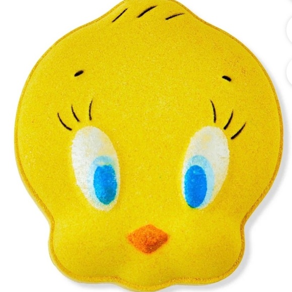 Hi Peach Layne & Looney Tunes Bath Set, Bath Bomb Set, & 3 Bath Bomb Bundle - Picture 6 of 8
